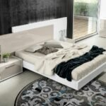 Madelyn bed